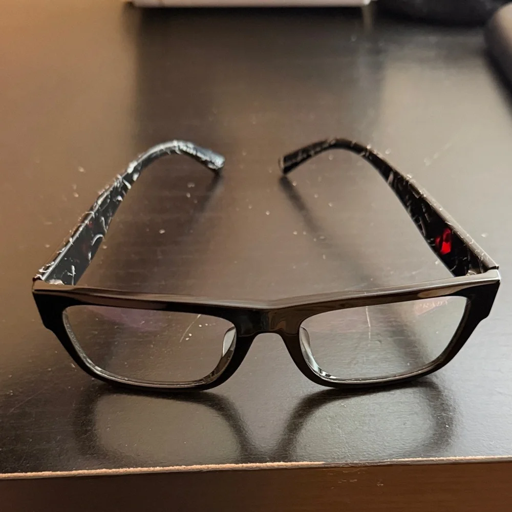 Black Blue Light Filter Glasses - Picture 3 of 6